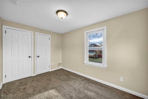 2217 E 32nd Street Lorain OH 44055