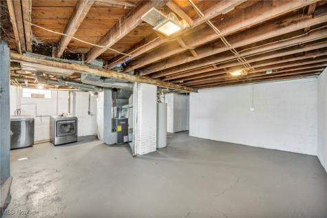 2217 E 32nd Street Lorain OH 44055
