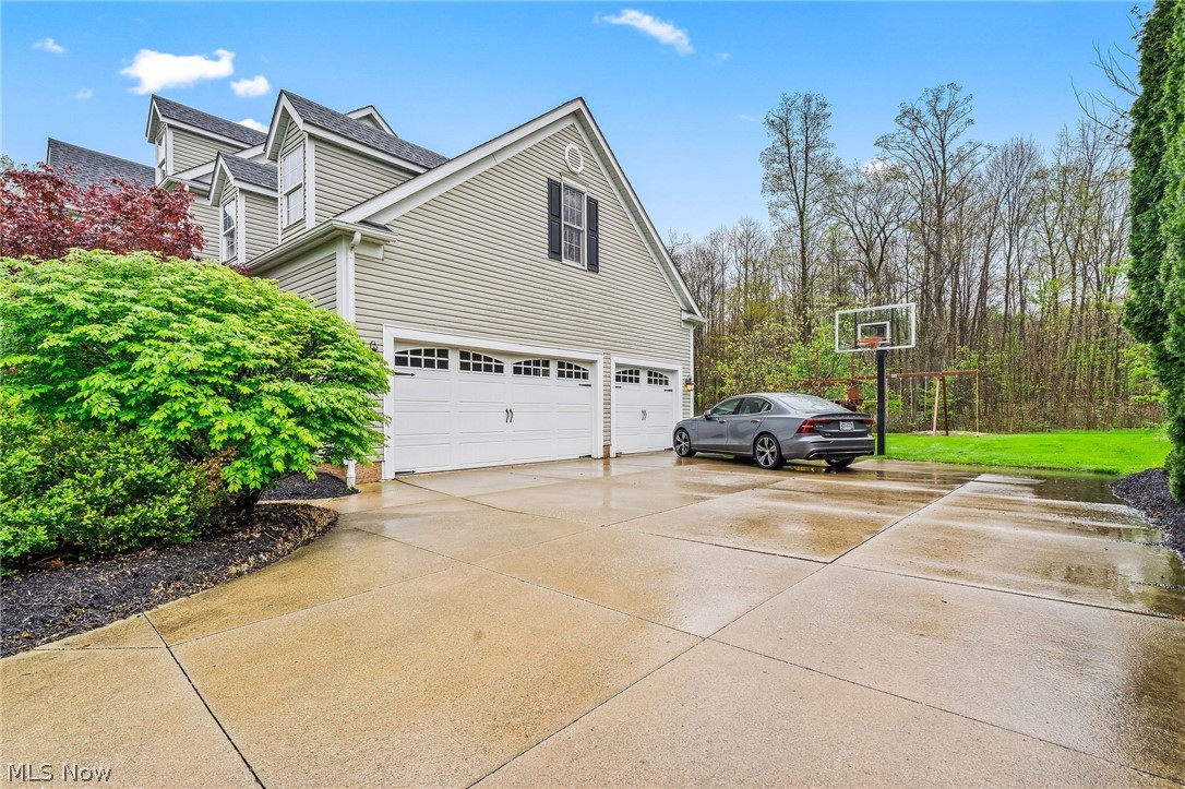 7375 Burntwood Way Hudson OH 44236