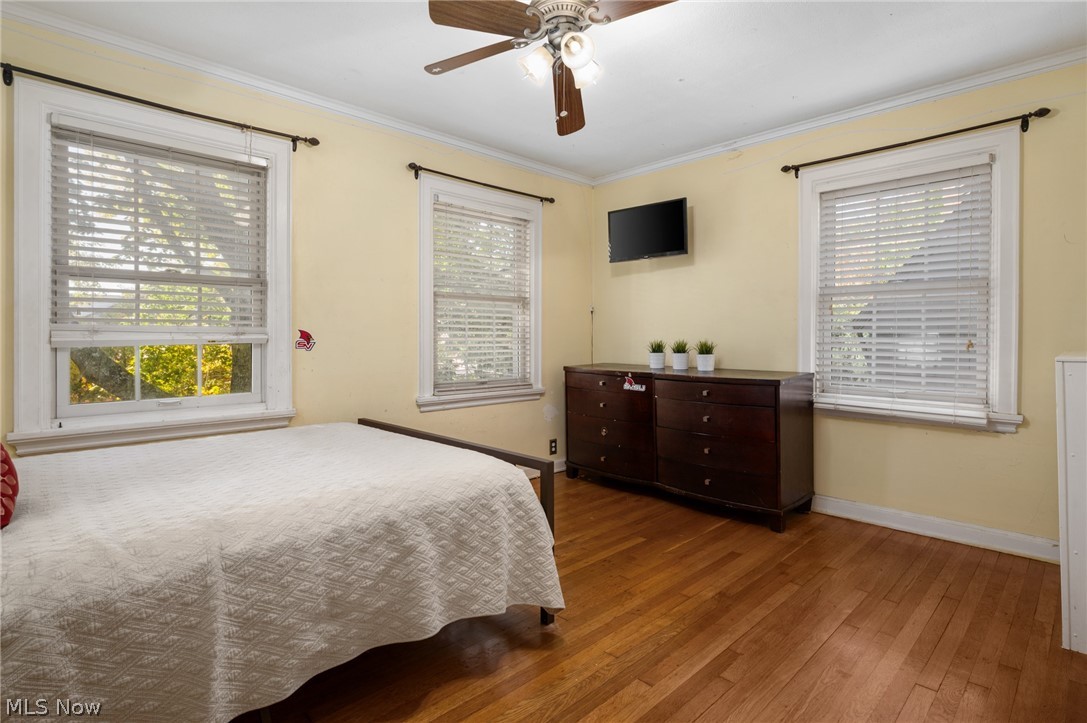 16824 Holbrook Road Shaker Heights OH 44120