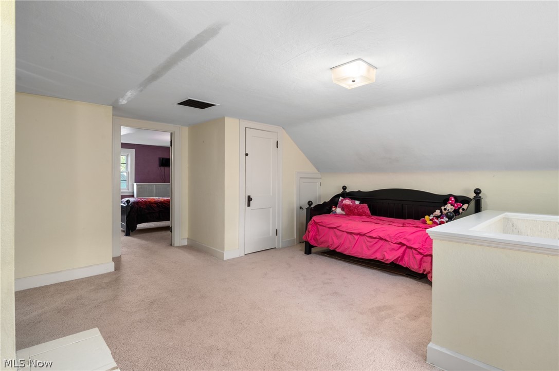 16824 Holbrook Road Shaker Heights OH 44120