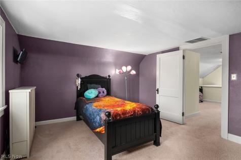 16824 Holbrook Road Shaker Heights OH 44120