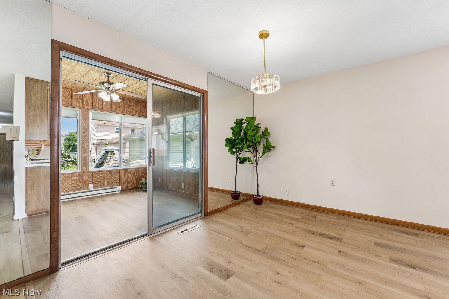 1614 Rosewood Avenue Lakewood OH 44107
