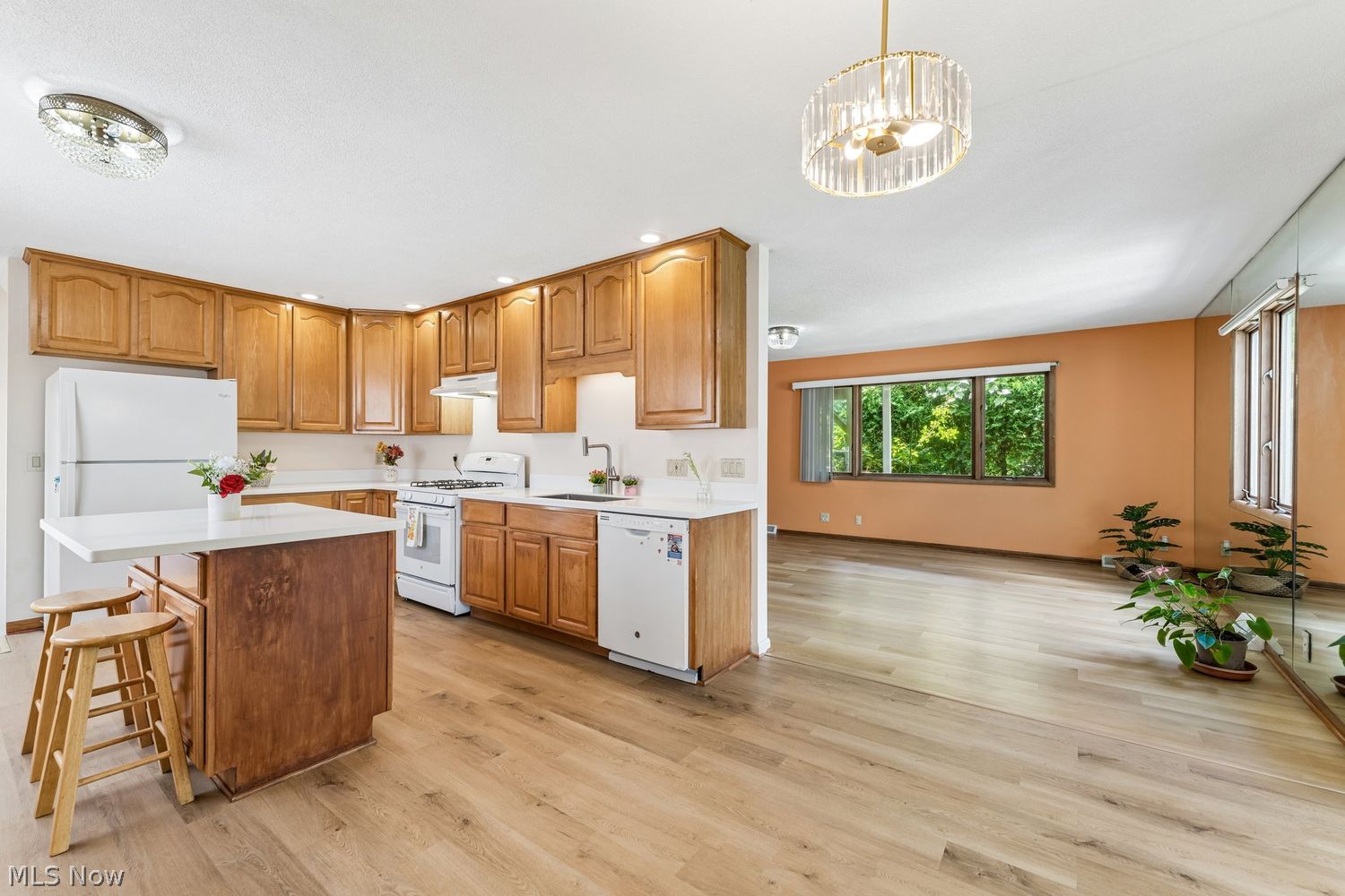 1614 Rosewood Avenue Lakewood OH 44107