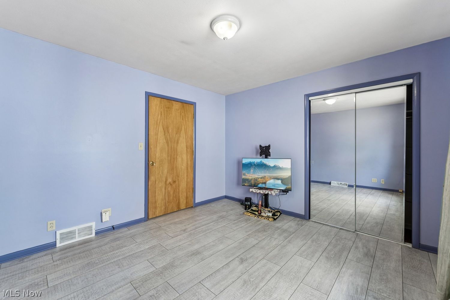 1614 Rosewood Avenue Lakewood OH 44107
