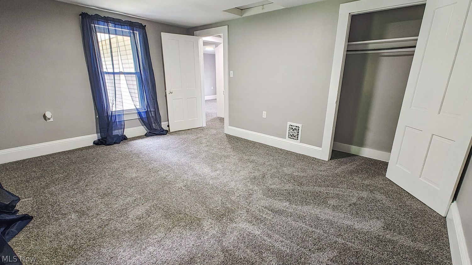 304 E Grant Street East Palestine OH 44413