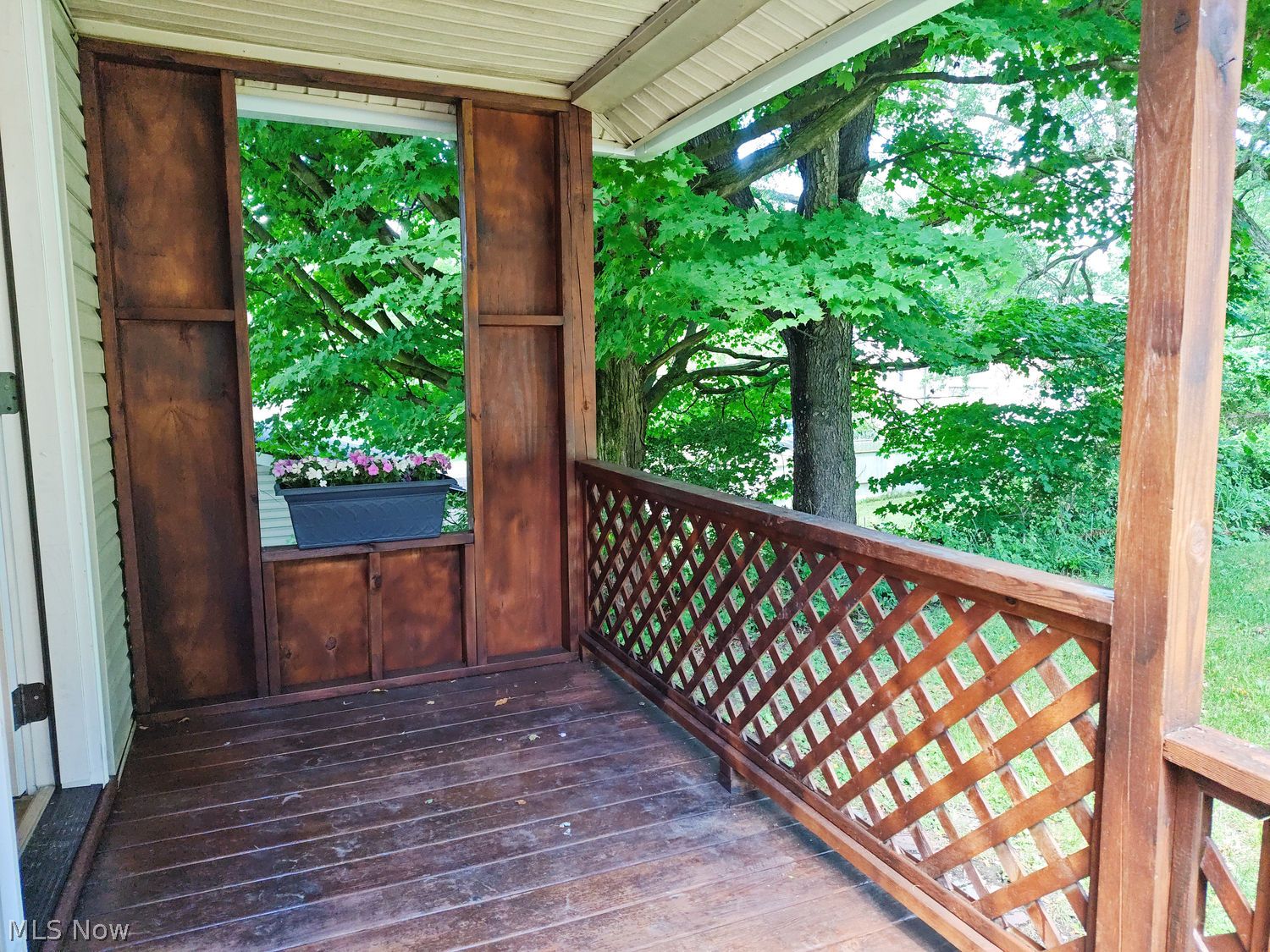 304 E Grant Street East Palestine OH 44413