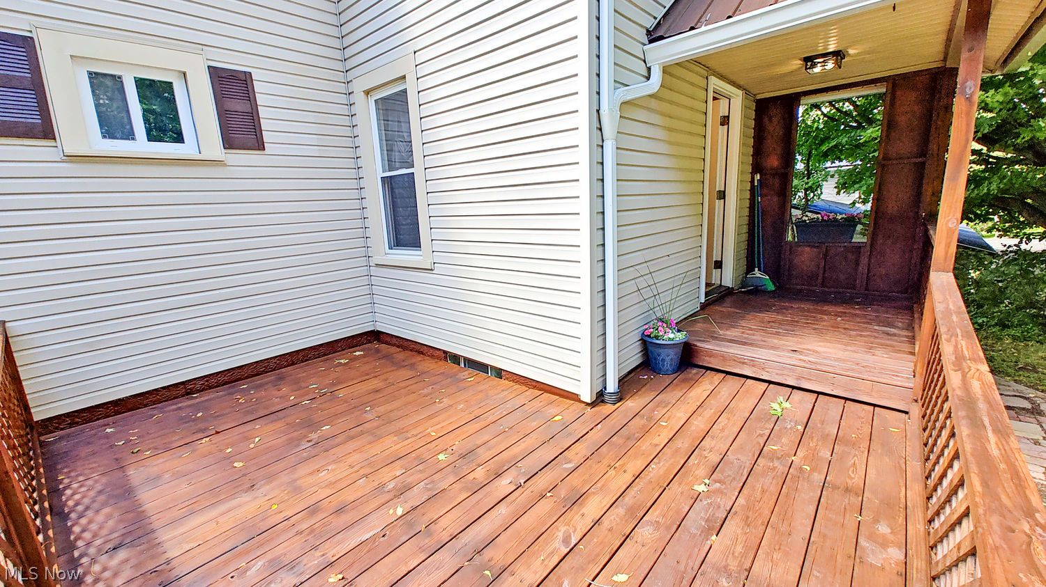 304 E Grant Street East Palestine OH 44413
