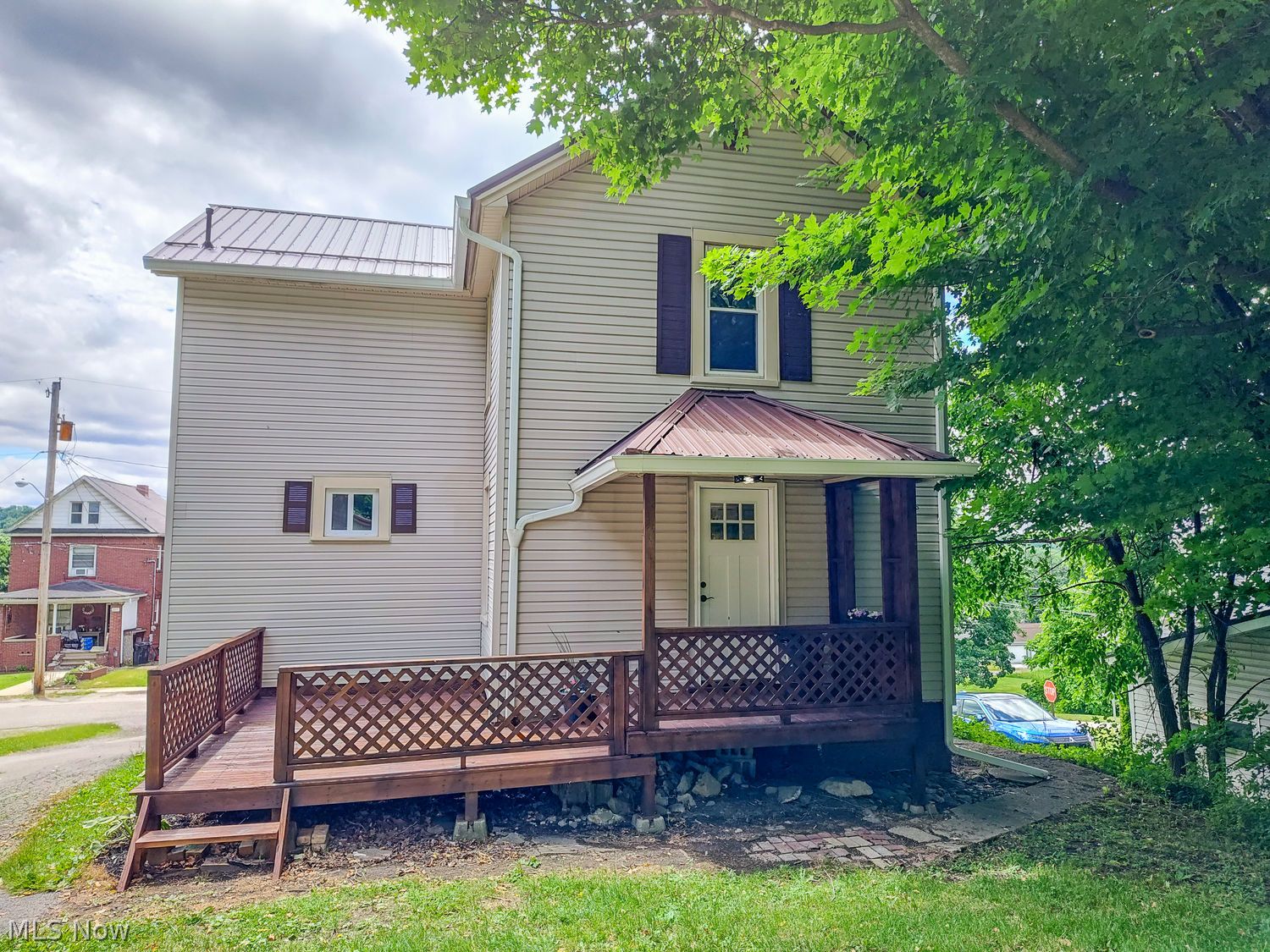 304 E Grant Street East Palestine OH 44413