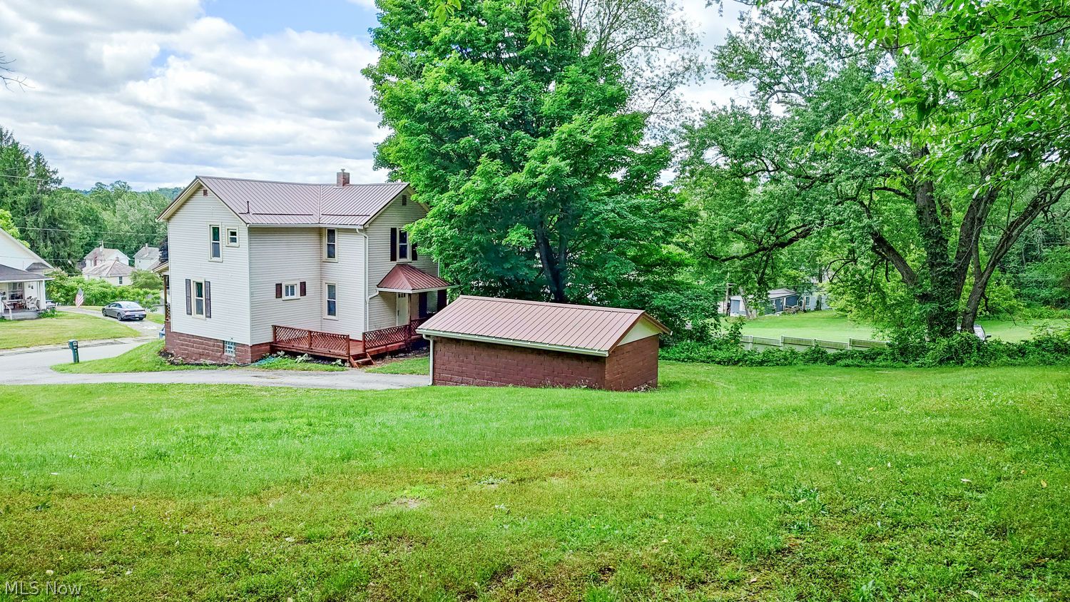 304 E Grant Street East Palestine OH 44413