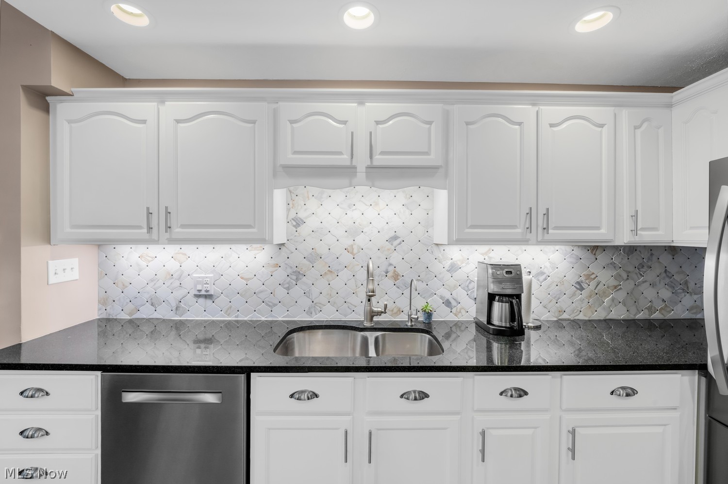 20581 Beaconsfield Boulevard Rocky River OH 44116