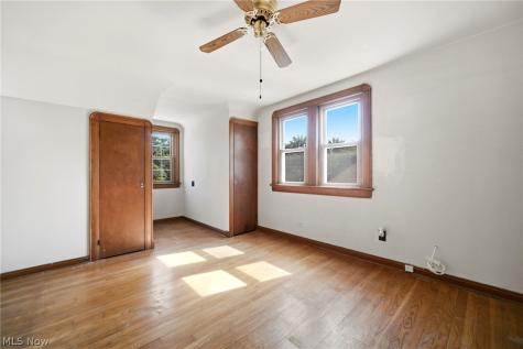 5003 W Ridgewood Drive Parma OH 44134