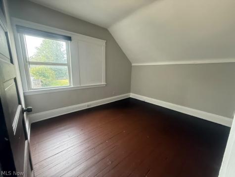 15748 Mandalay Avenue Cleveland OH 44110