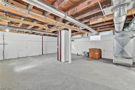 2525 Thurman Avenue Cleveland OH 44113