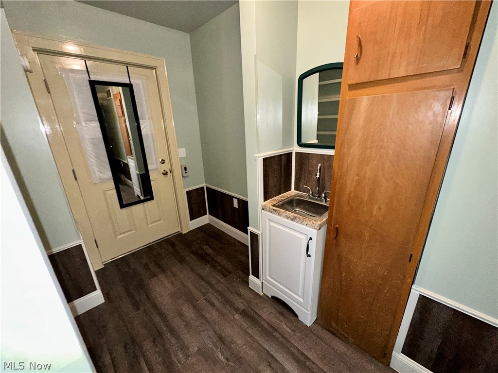 1459 W 114th Street Cleveland OH 44102