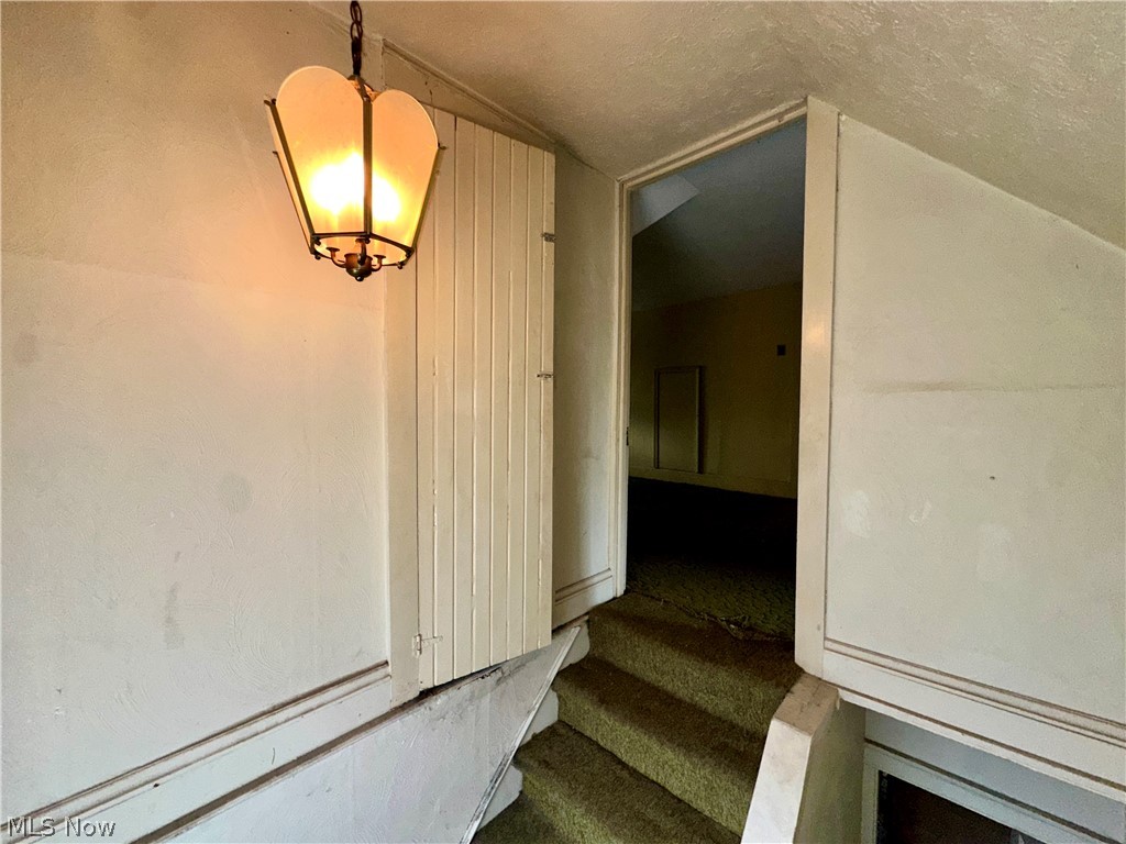 1459 W 114th Street Cleveland OH 44102