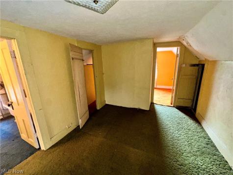 1459 W 114th Street Cleveland OH 44102