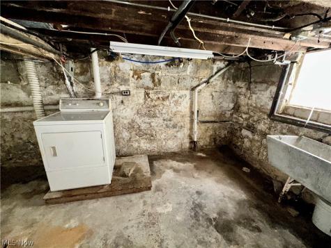 1459 W 114th Street Cleveland OH 44102
