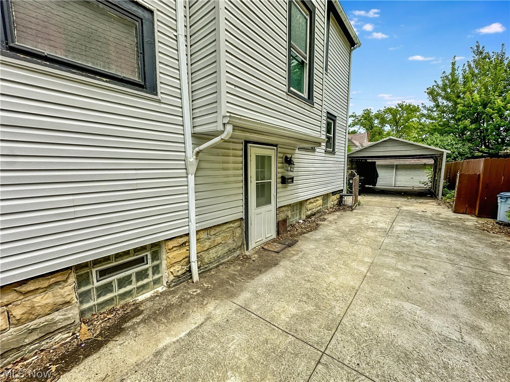 1459 W 114th Street Cleveland OH 44102
