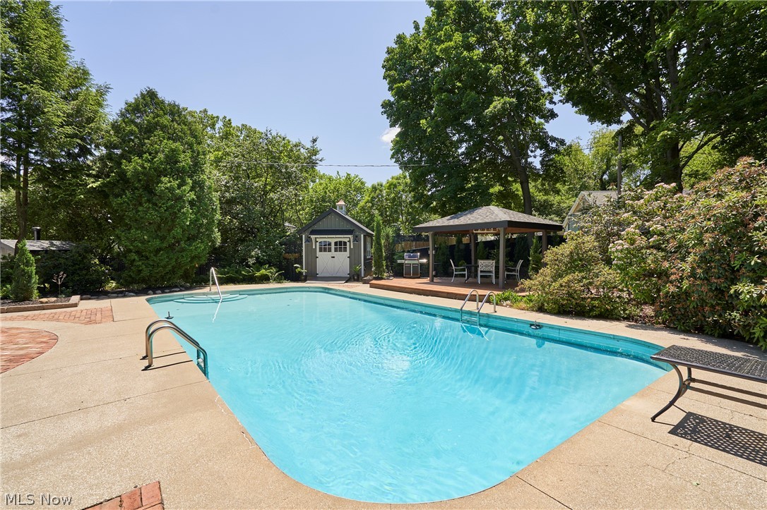 874 Merriman Road Akron OH 44303