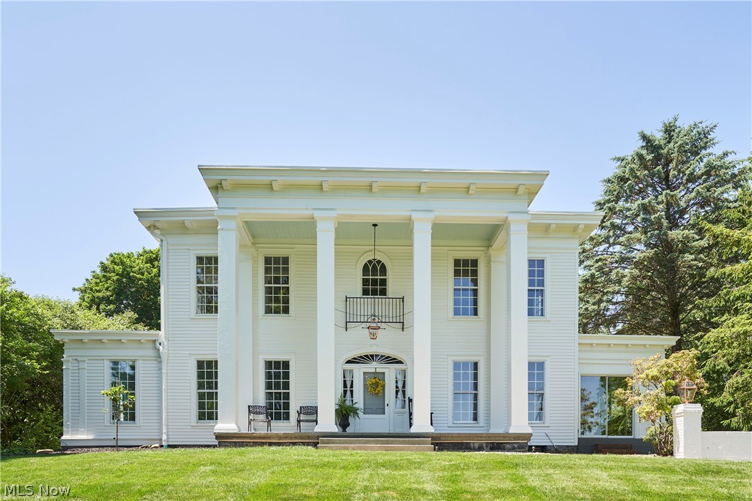 874 Merriman Road Akron OH 44303