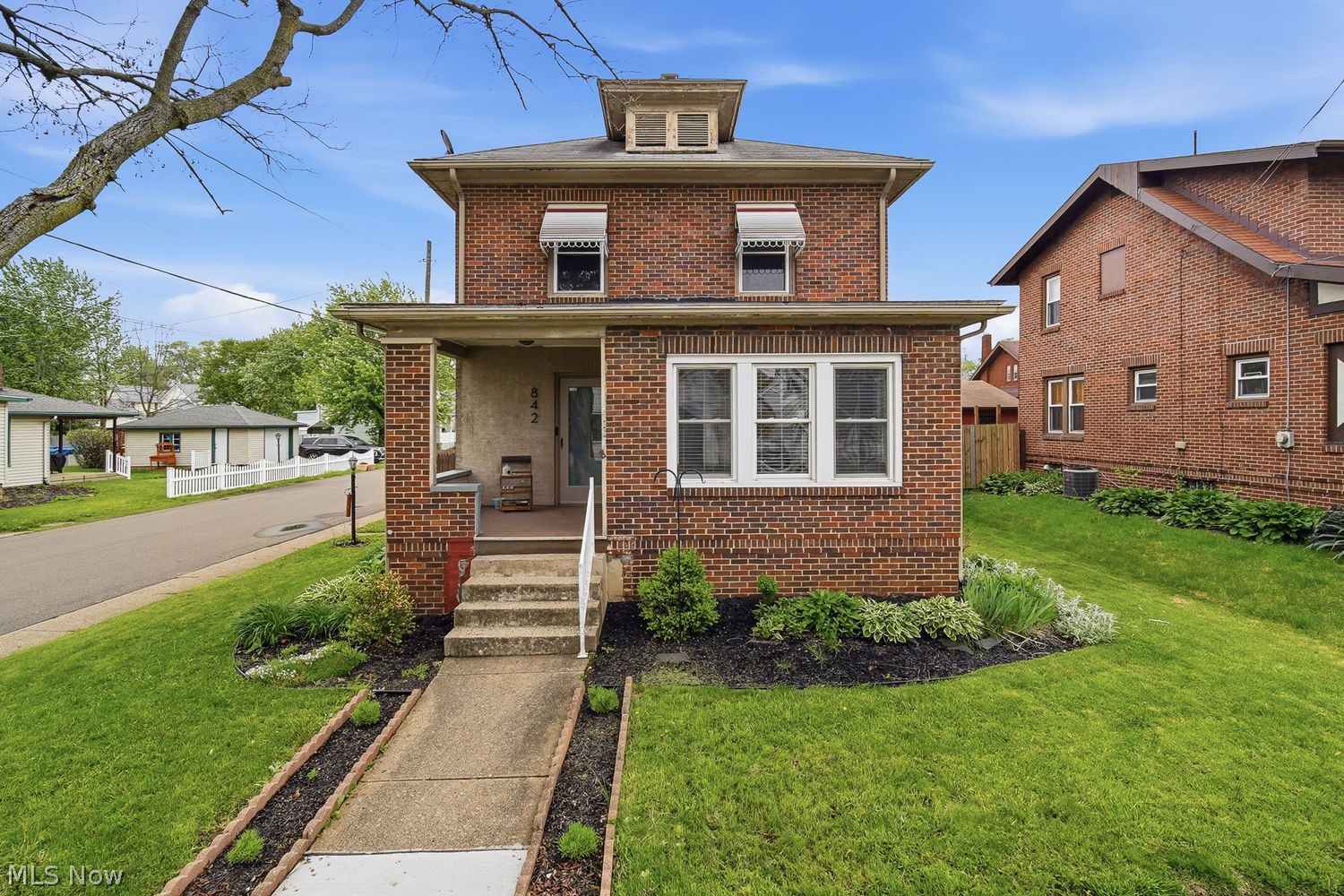 842 Seneca Street NE Massillon OH 44646