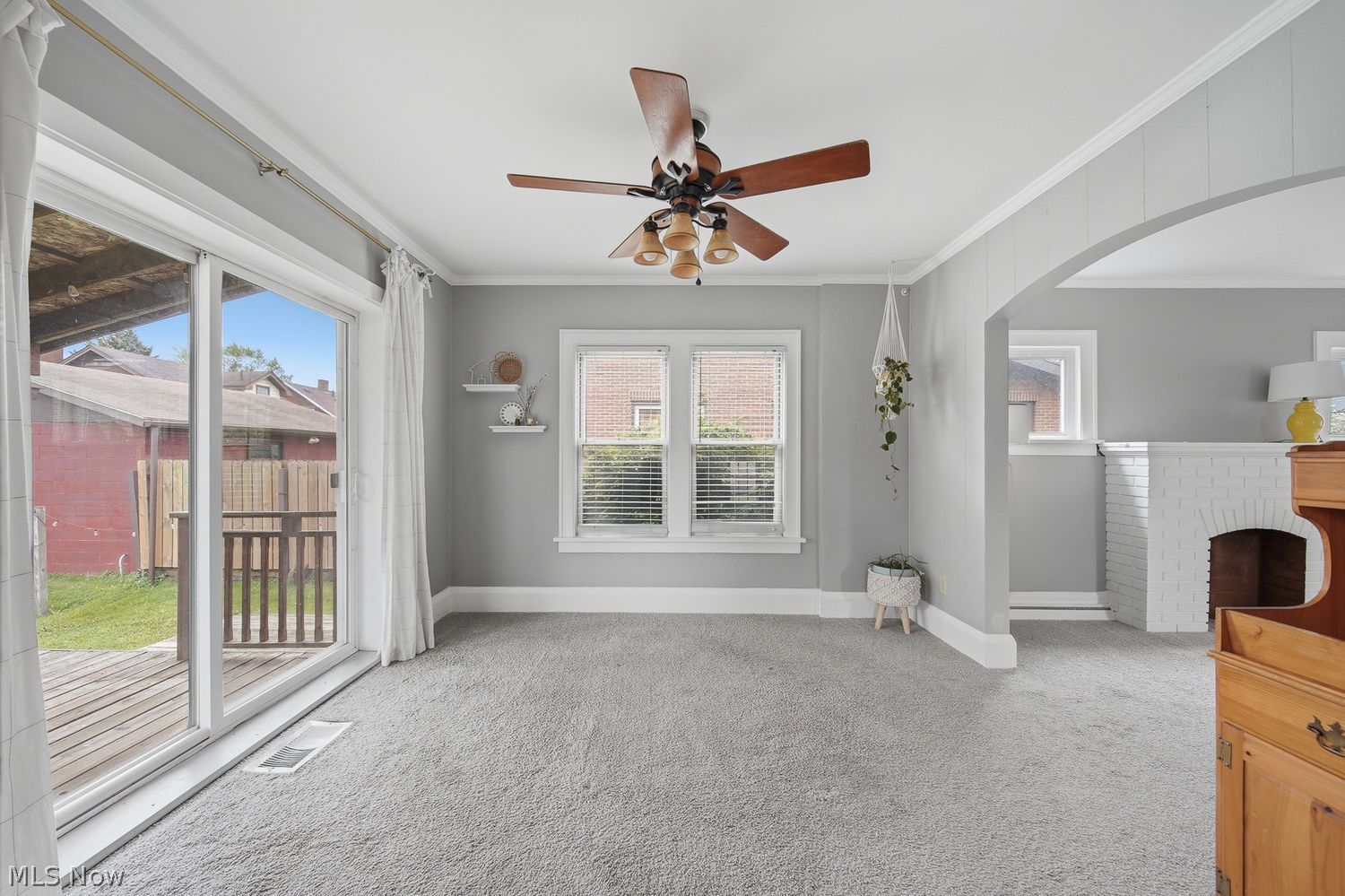 842 Seneca Street NE Massillon OH 44646