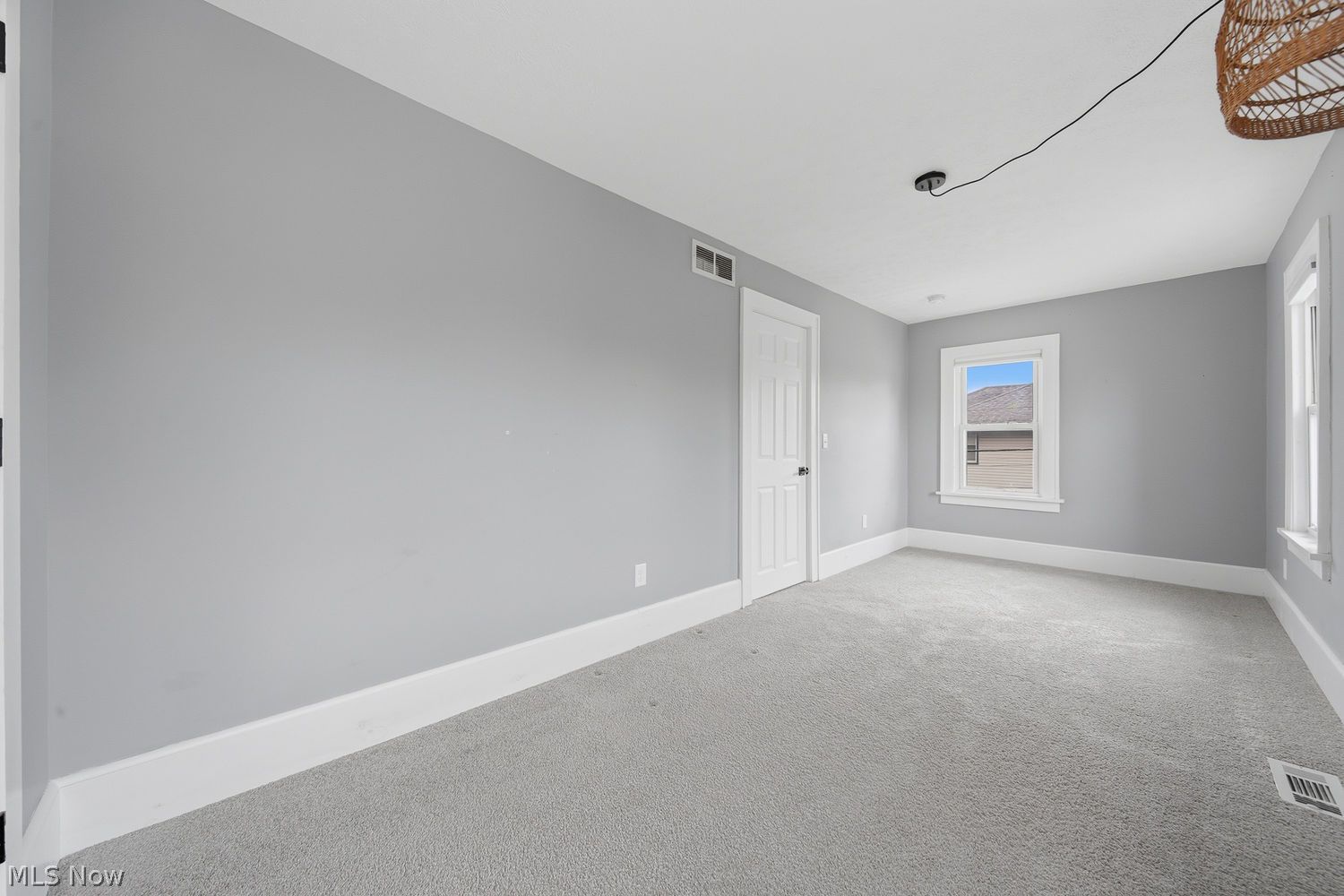 842 Seneca Street NE Massillon OH 44646