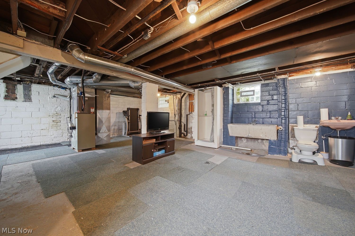 842 Seneca Street NE Massillon OH 44646