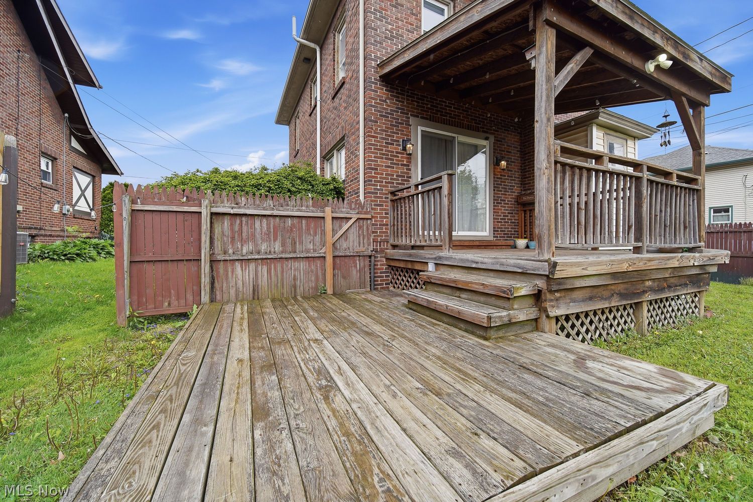 842 Seneca Street NE Massillon OH 44646