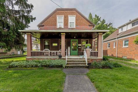 16821 Chatfield Avenue Cleveland OH 44111