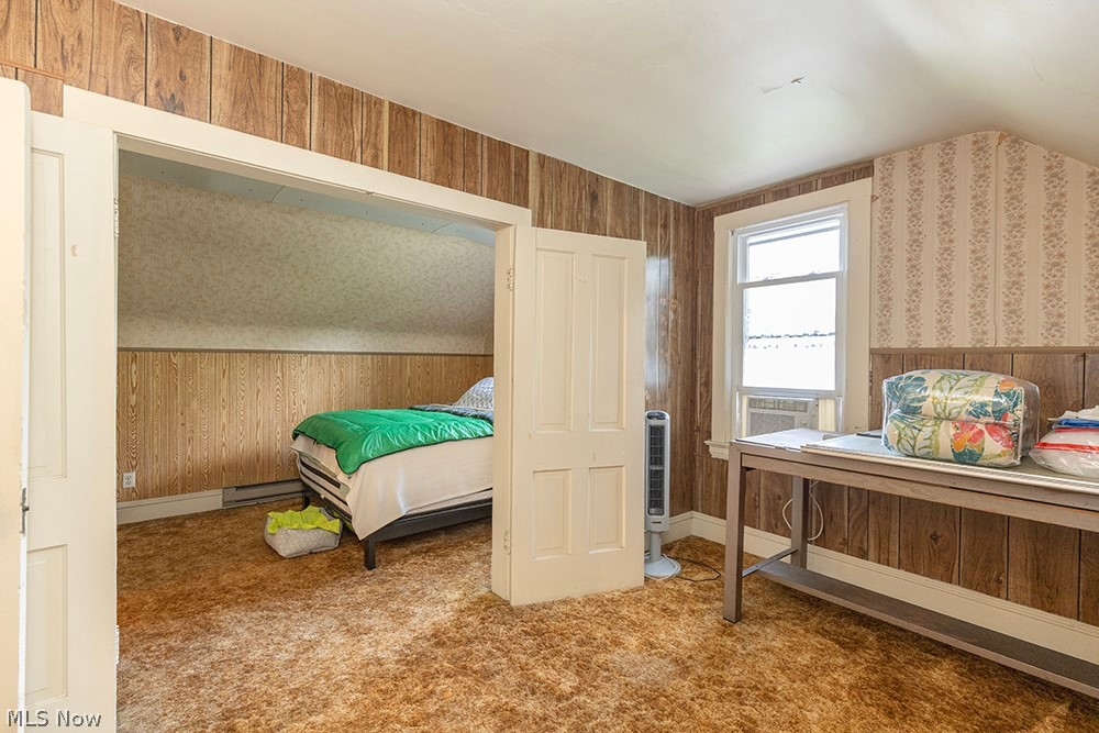 16821 Chatfield Avenue Cleveland OH 44111