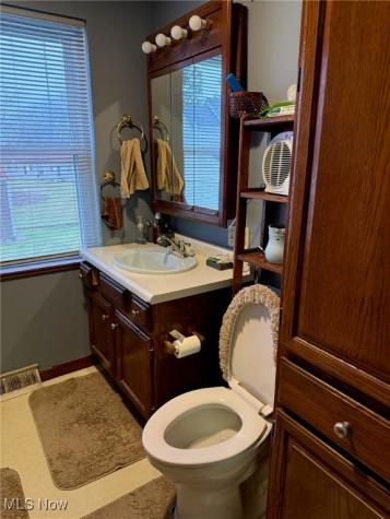 1311 Warner Road SE Canton OH 44707