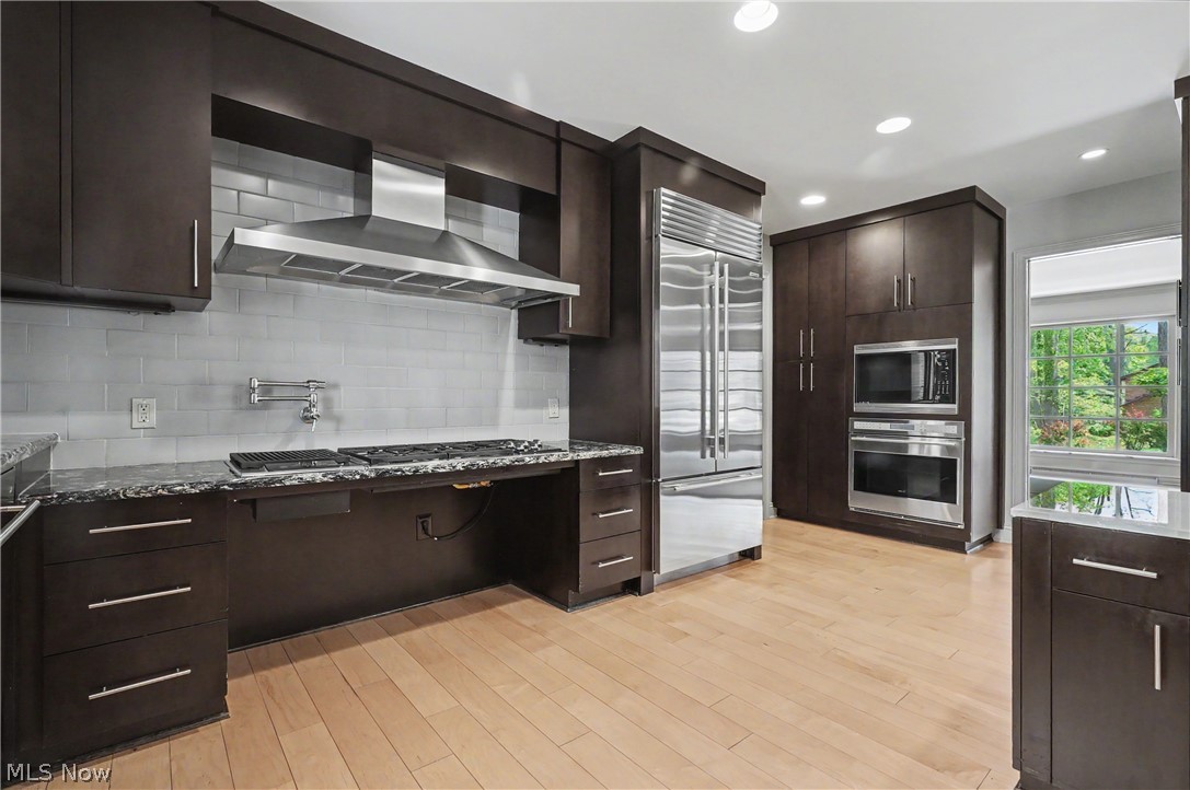 3022 Harriett Road Silver Lake OH 44224