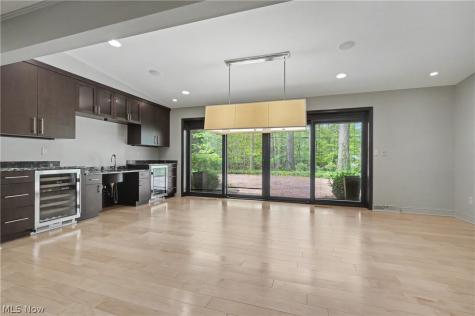 3022 Harriett Road Silver Lake OH 44224