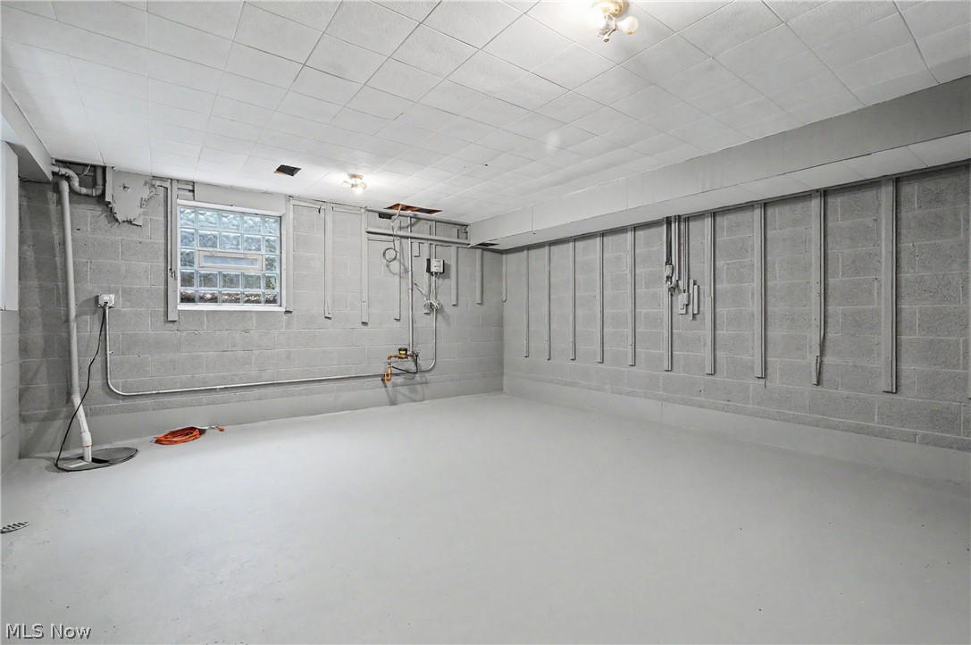 3022 Harriett Road Silver Lake OH 44224