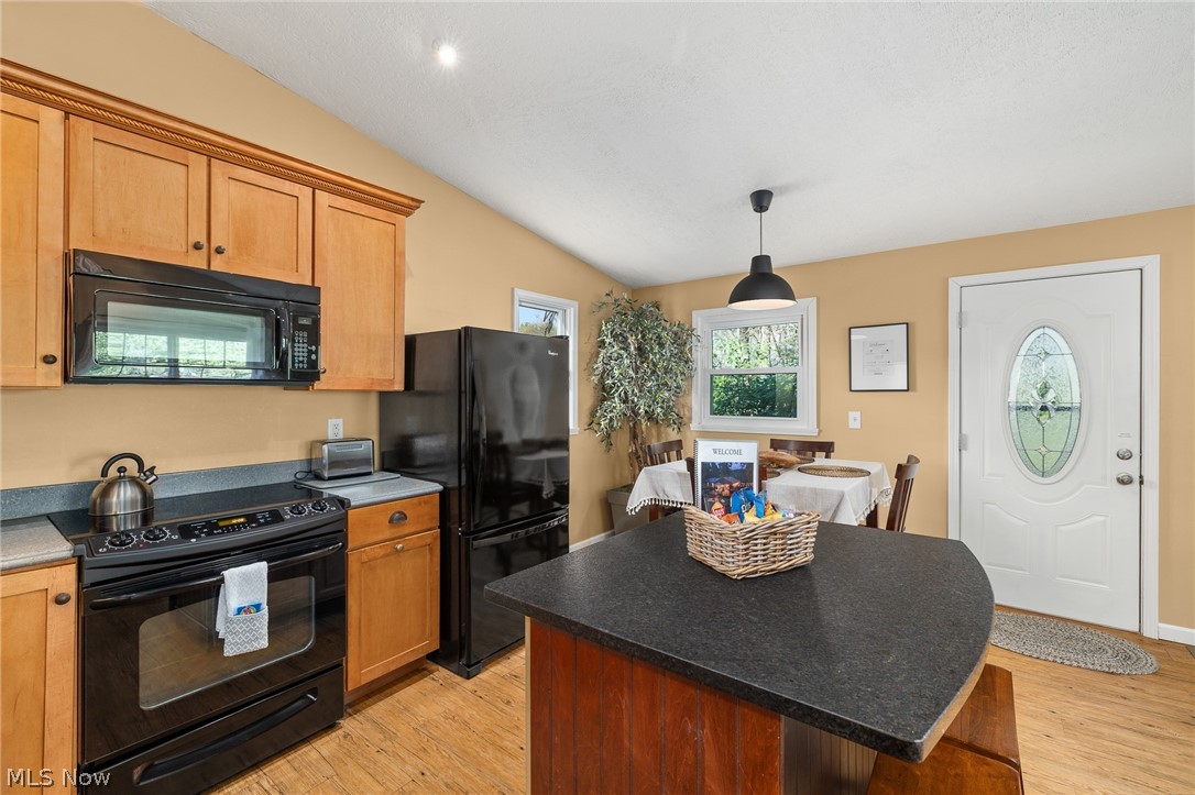 979 County Road 3006 Perrysville OH 44864