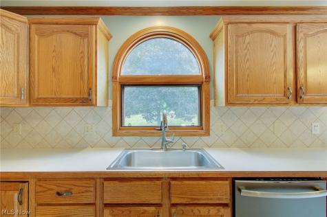6094 Coppercove Circle NW North Canton OH 44720