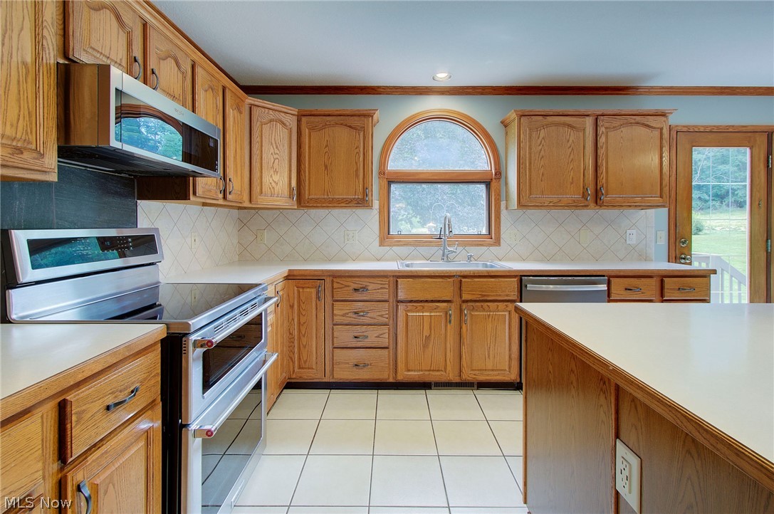 6094 Coppercove Circle NW North Canton OH 44720