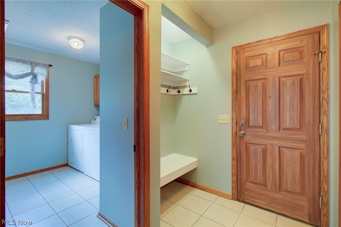 6094 Coppercove Circle NW North Canton OH 44720