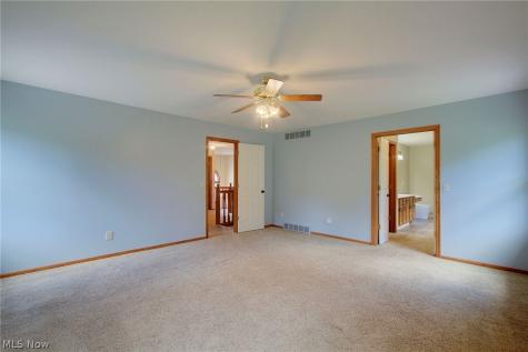 6094 Coppercove Circle NW North Canton OH 44720