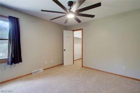6094 Coppercove Circle NW North Canton OH 44720
