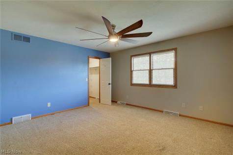 6094 Coppercove Circle NW North Canton OH 44720