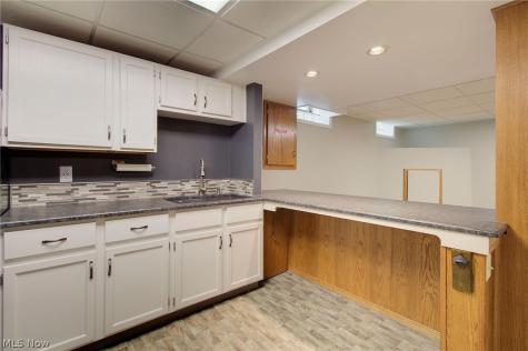 6094 Coppercove Circle NW North Canton OH 44720