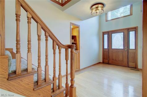 6094 Coppercove Circle NW North Canton OH 44720