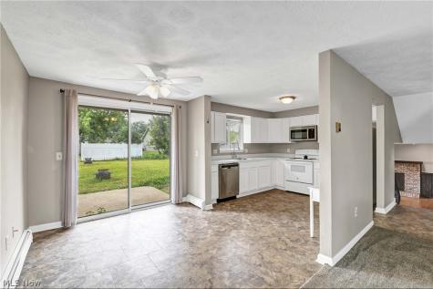 618 State Street Elyria OH 44035