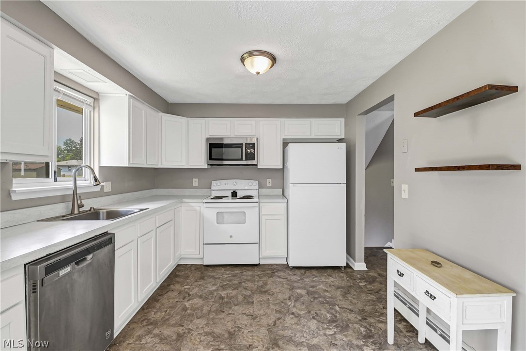 618 State Street Elyria OH 44035