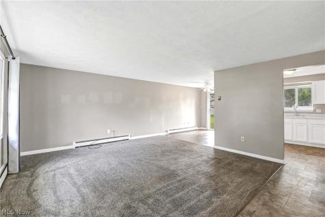 618 State Street Elyria OH 44035