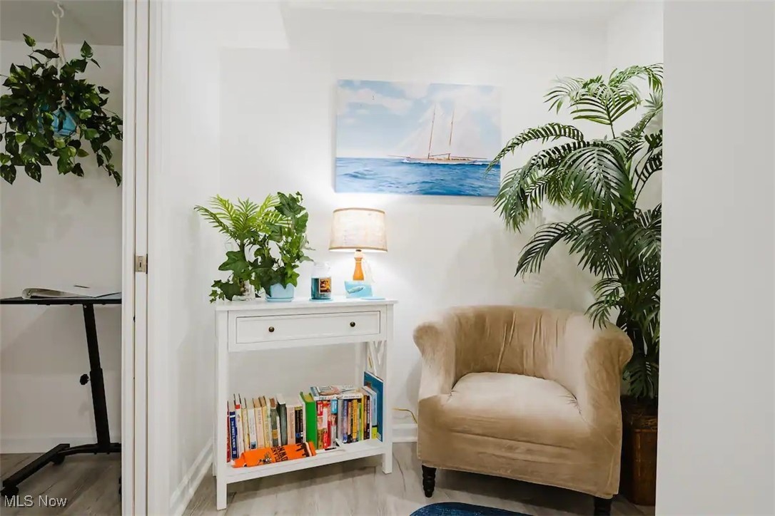 180 Elizabeth Parkway Akron OH 44304