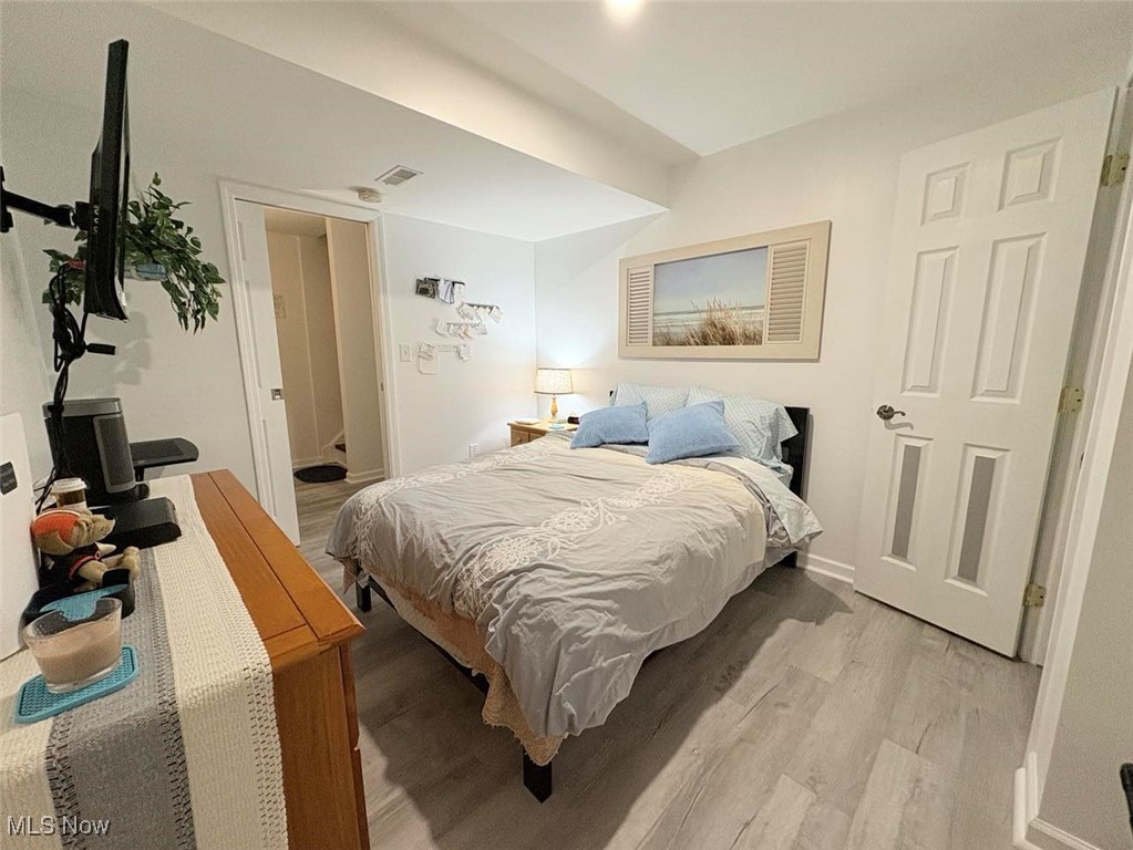 180 Elizabeth Parkway Akron OH 44304